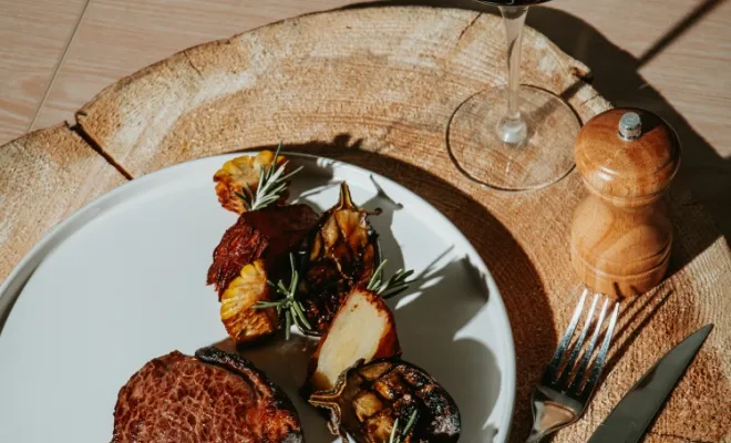 Picanha de Bœuf Angus, fumé au bois de hêtre et sa sauce diable